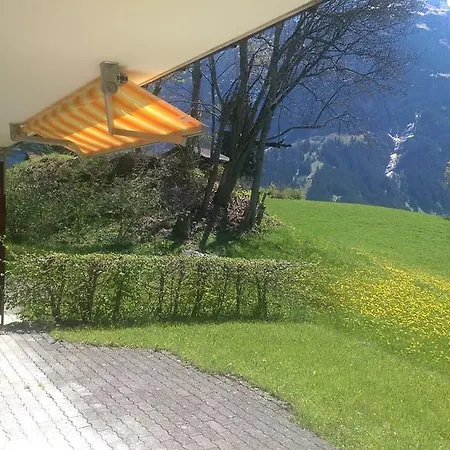 Mom - Alpine Boutique Apartments, Gletscher, Eiger View Terrace