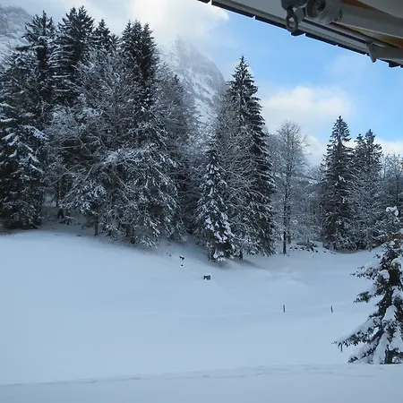 Mom - Alpine Boutique Apartments, Gletscher, Eiger View Terrace شقة