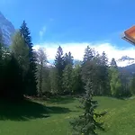 Mom - Alpine Boutique Apartments, Gletscher, Eiger View Terrace Grindelwald